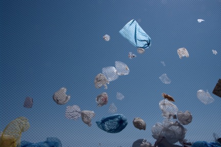 Plastic bags flew from a landfill